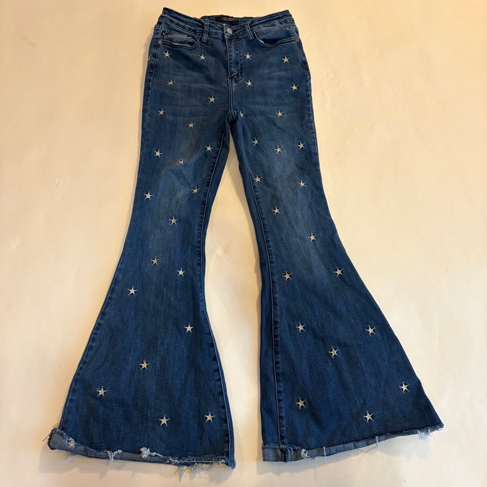 Judy Blue Star Embroidered Super Flare Jeans Medium Wash Raw Hem 5/27 JB88378